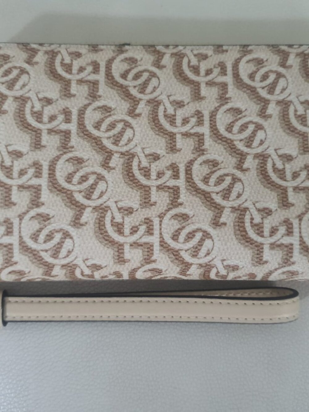 Authentic Coach Zip Around Wallet Wristlet – Chalk Monogram